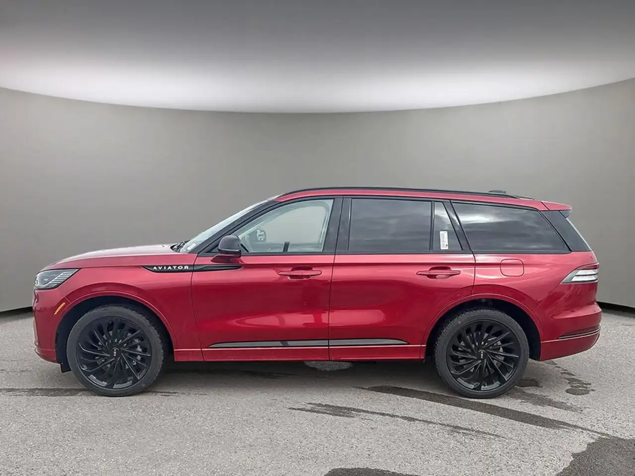 Lincoln Aviator снимка Lincoln Aviator
