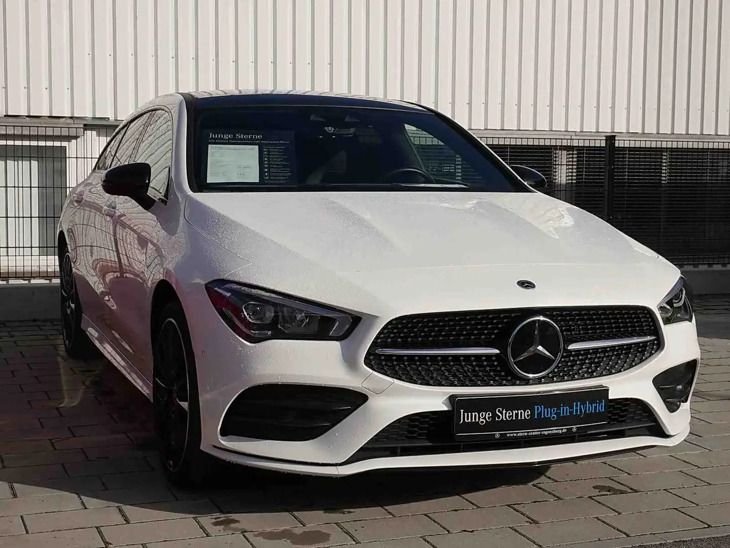 Mercedes-Benz CLA 250 e+AMG+Night+PANO+AHK+DAB+ Weiß - 2