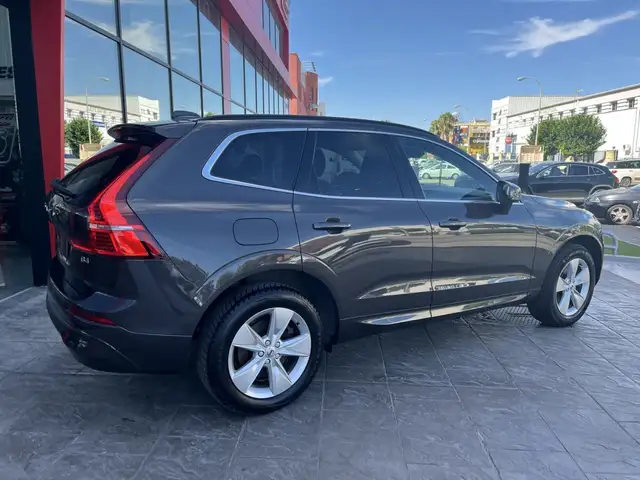 Volvo XC60 view 6