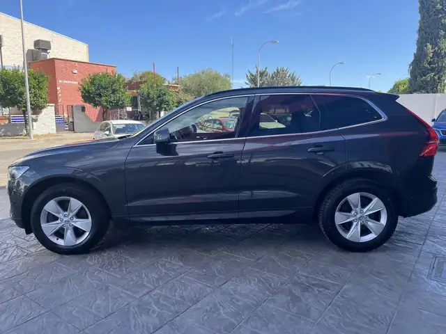 Volvo XC60 view 9