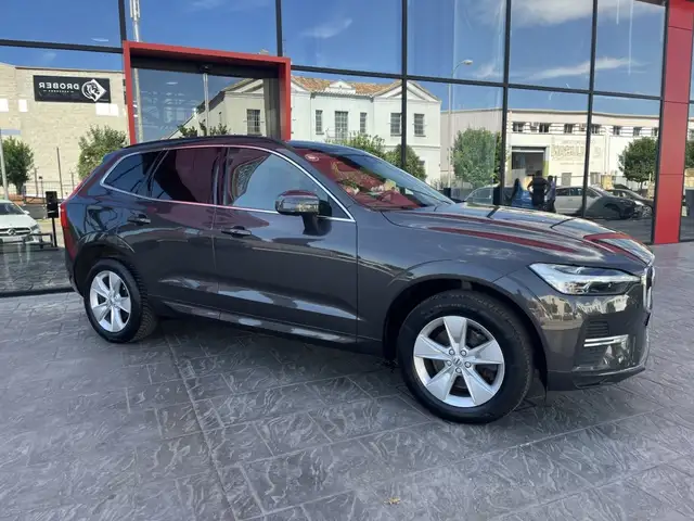 Volvo XC60 view 5