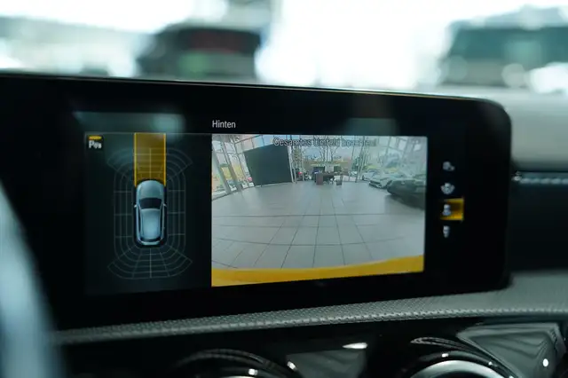 Mercedes-Benz A view 15