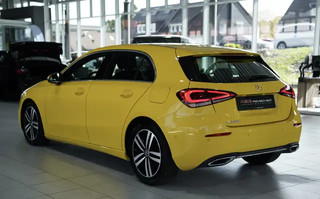 Mercedes-Benz A view 11