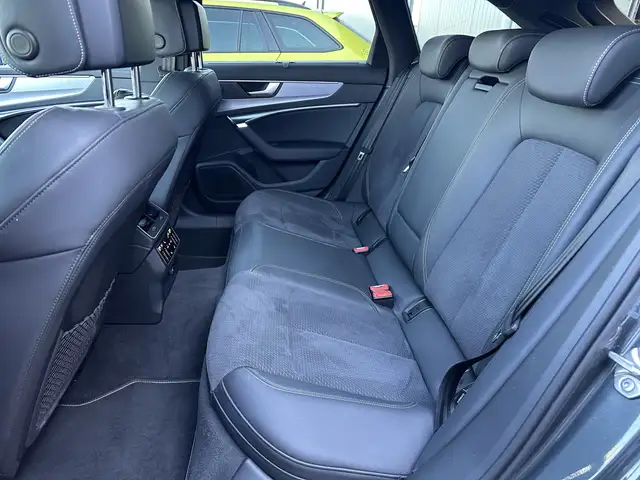 Audi A6 view 14