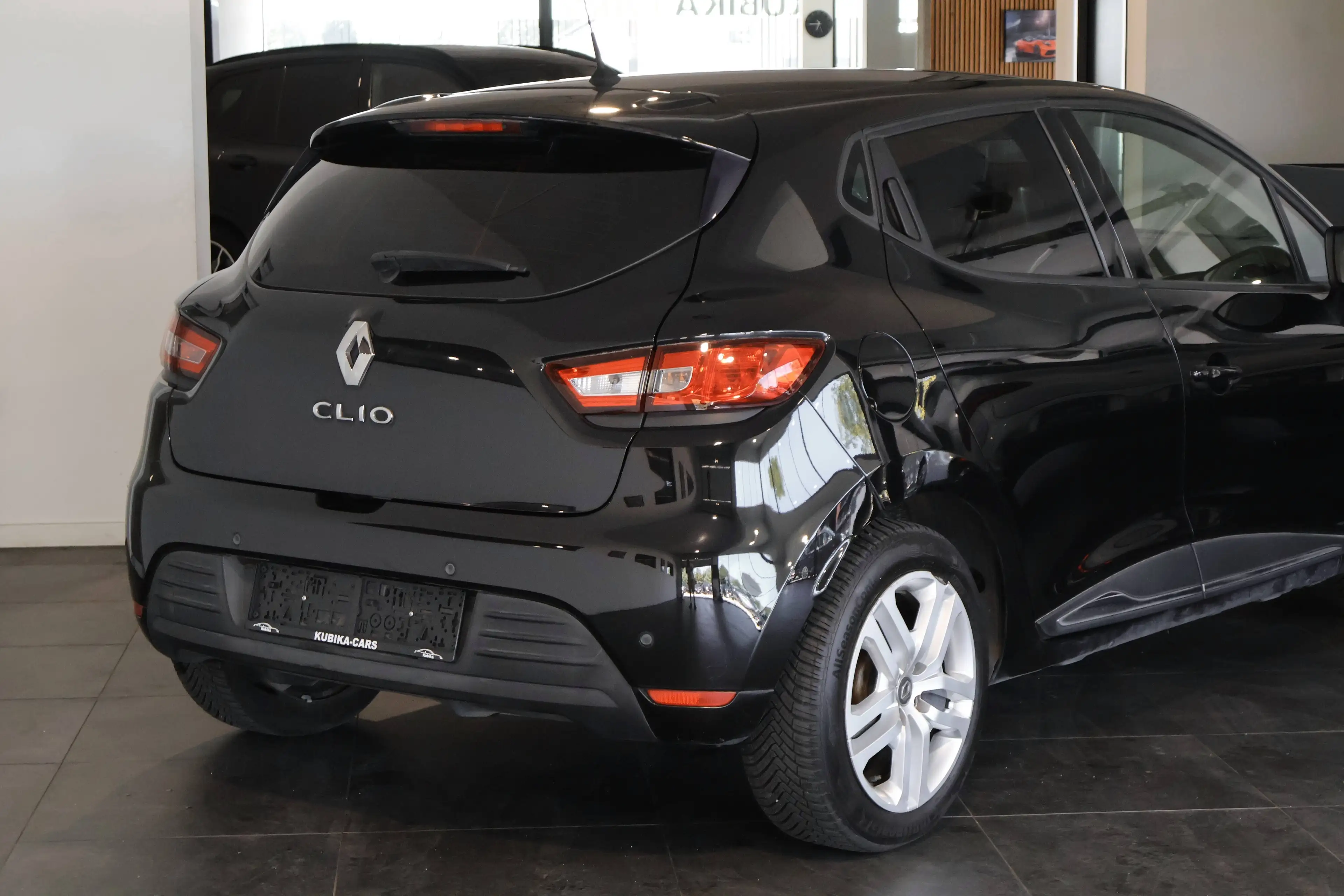 Renault Clio Clio 0.9 TCe Limited CruiseC Navi Garantie* — photo 5