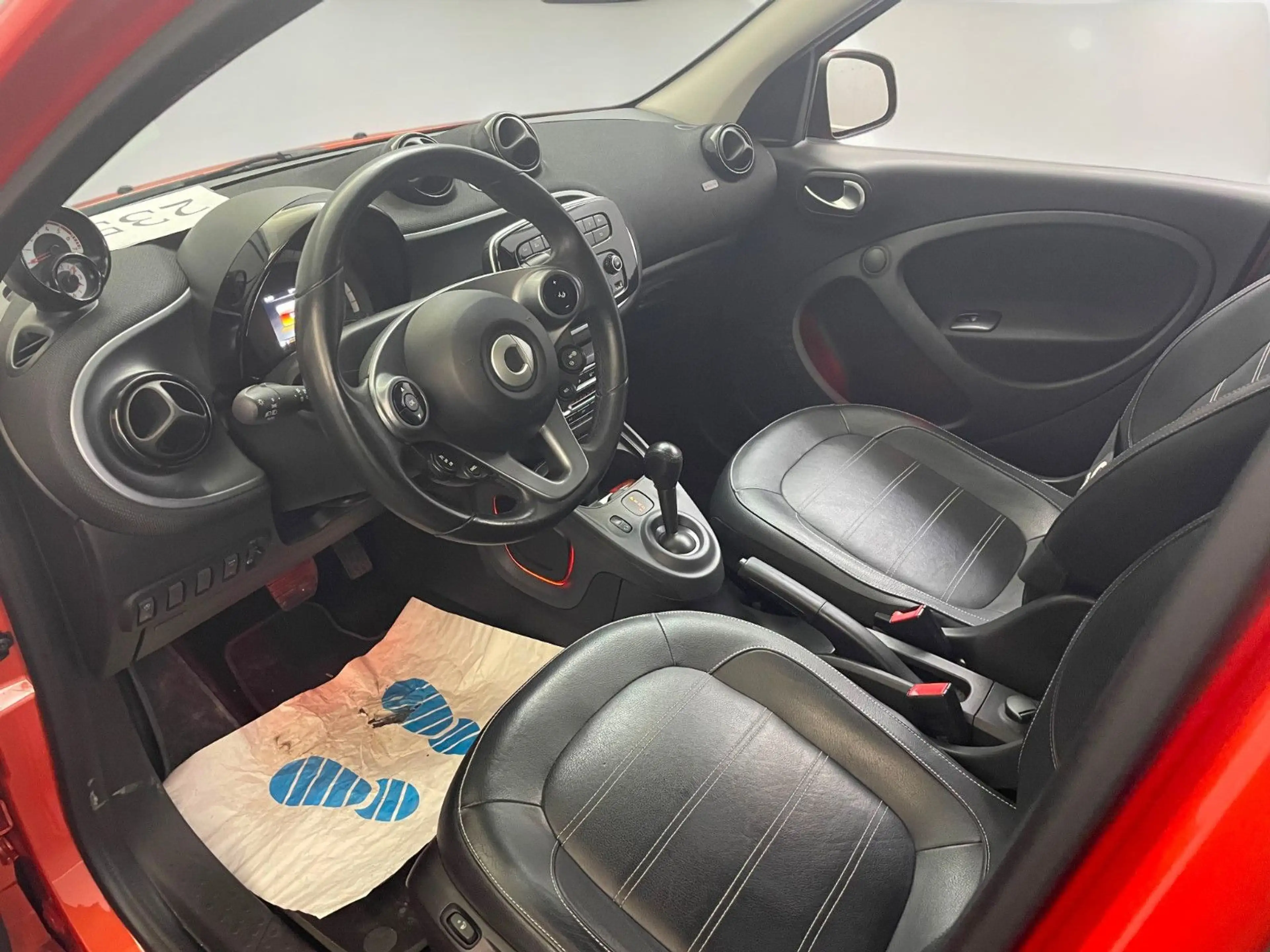 smart forFour *LED*COOL & AUDIO*LEDER* — photo 9