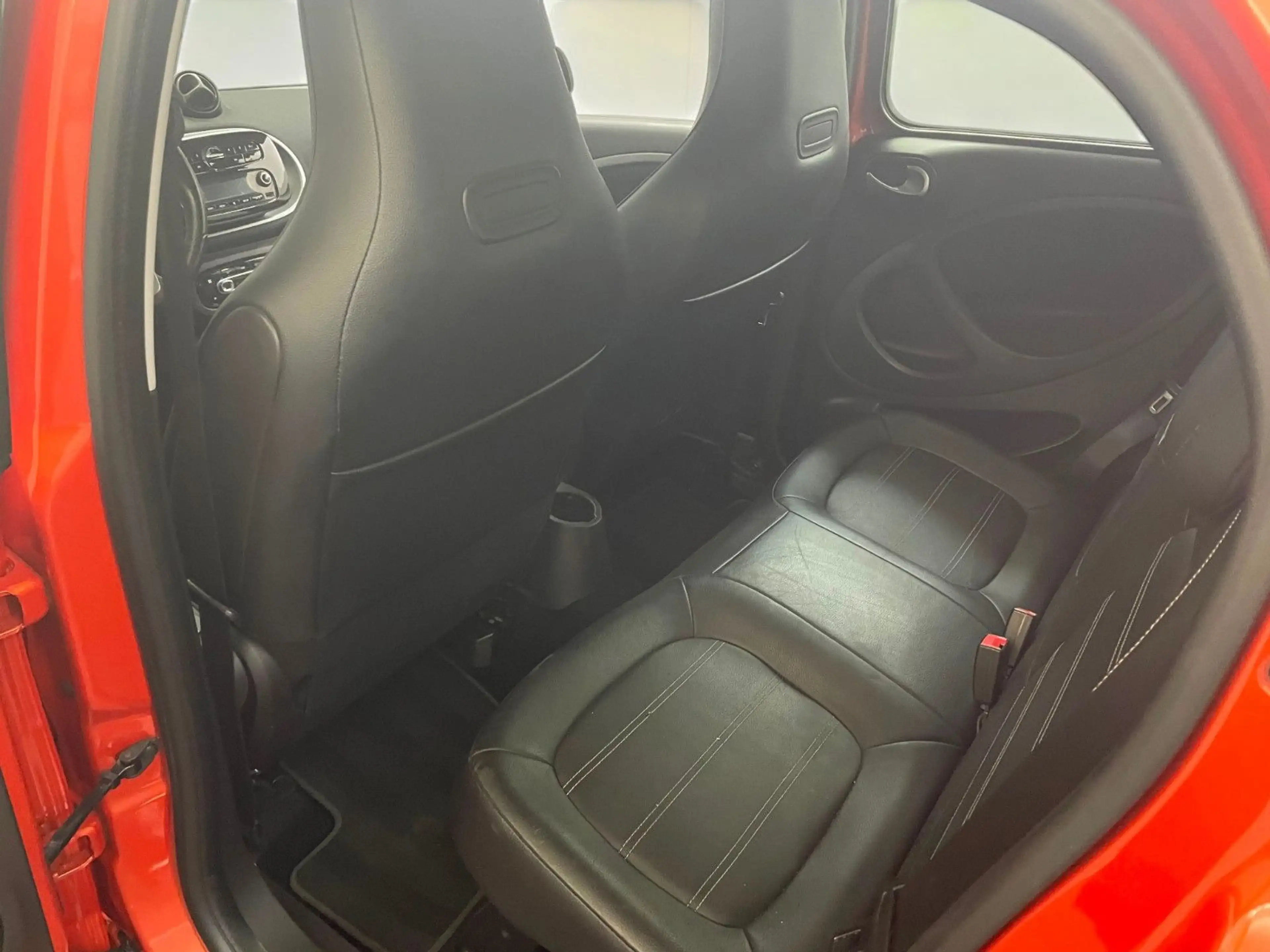 smart forFour *LED*COOL & AUDIO*LEDER* — photo 11