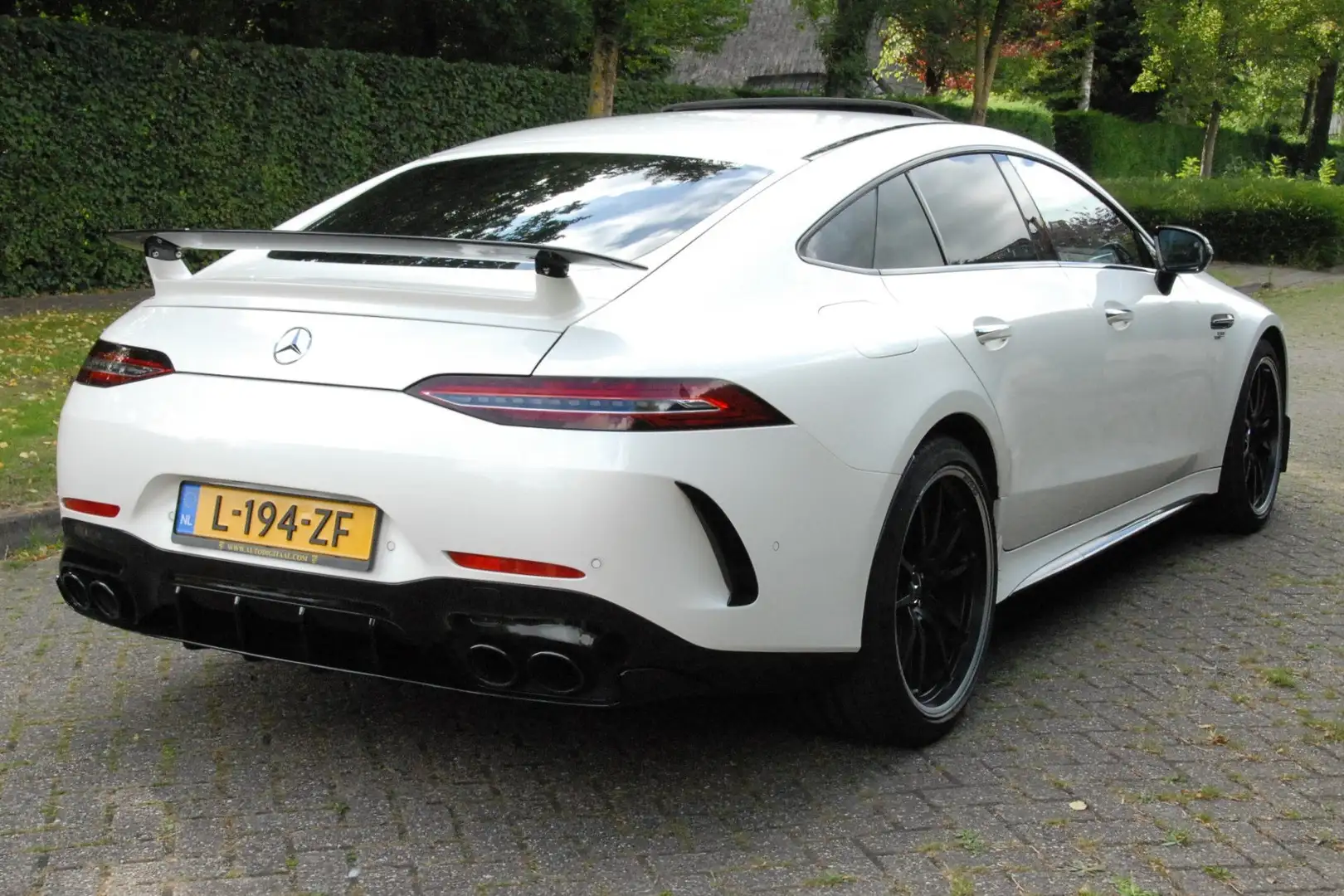 Mercedes-Benz AMG GT 53 4-Matic+ Aerodynamica/21inch/Massage/Burmester Wit - 2