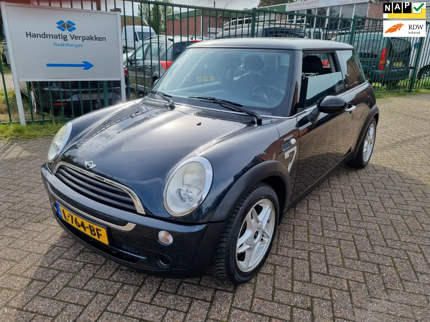 MINI One Mini 1.6 AIRCO, NW APK. Zwart - 1