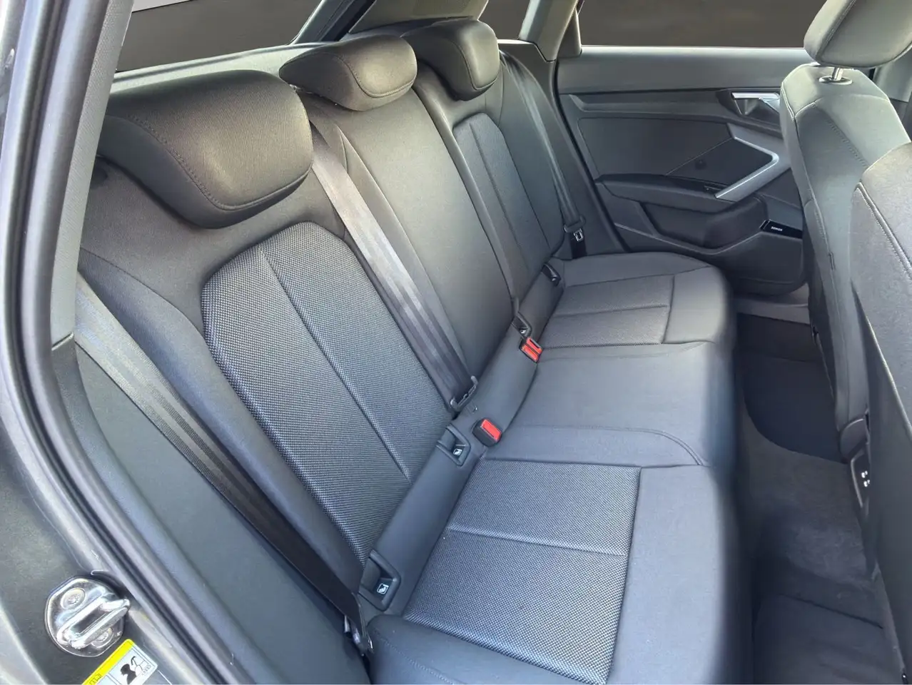 Audi A3 SB S line 40 TFSI quattro NAVI+LED+HUD+SONOS 15