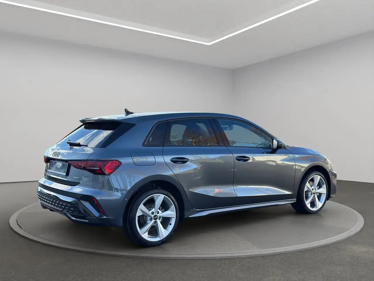 Audi A3 SB S line 40 TFSI quattro NAVI+LED+HUD+SONOS 4