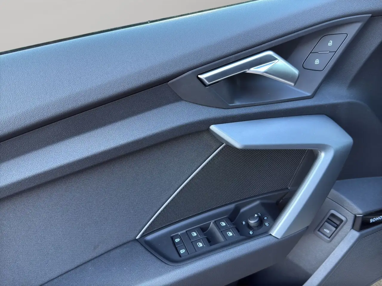 Audi A3 SB S line 40 TFSI quattro NAVI+LED+HUD+SONOS 13