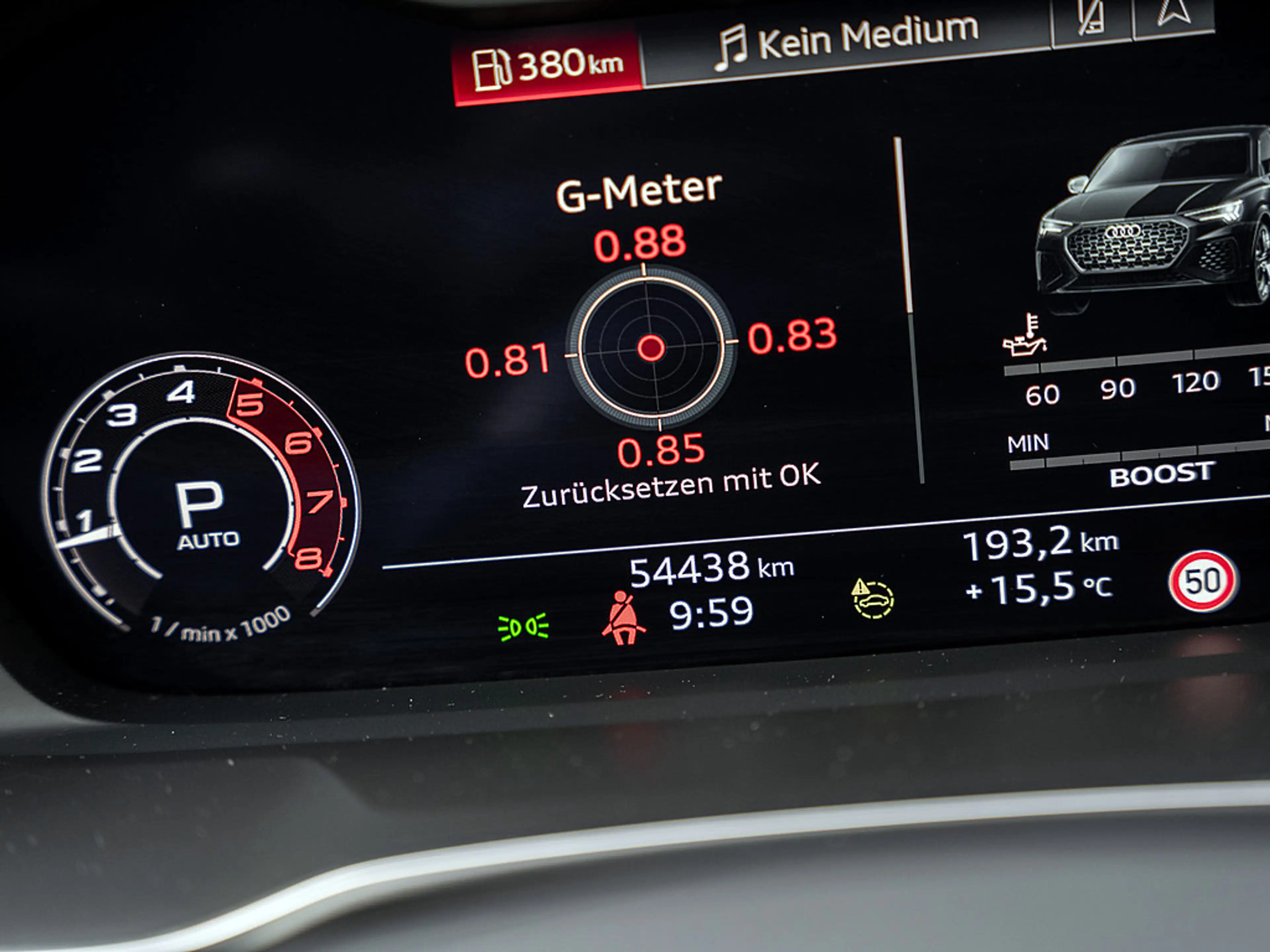 Audi RS Q3 Sportback 2.5 TFSI AHK MATRIX PANO B&O — photo 12