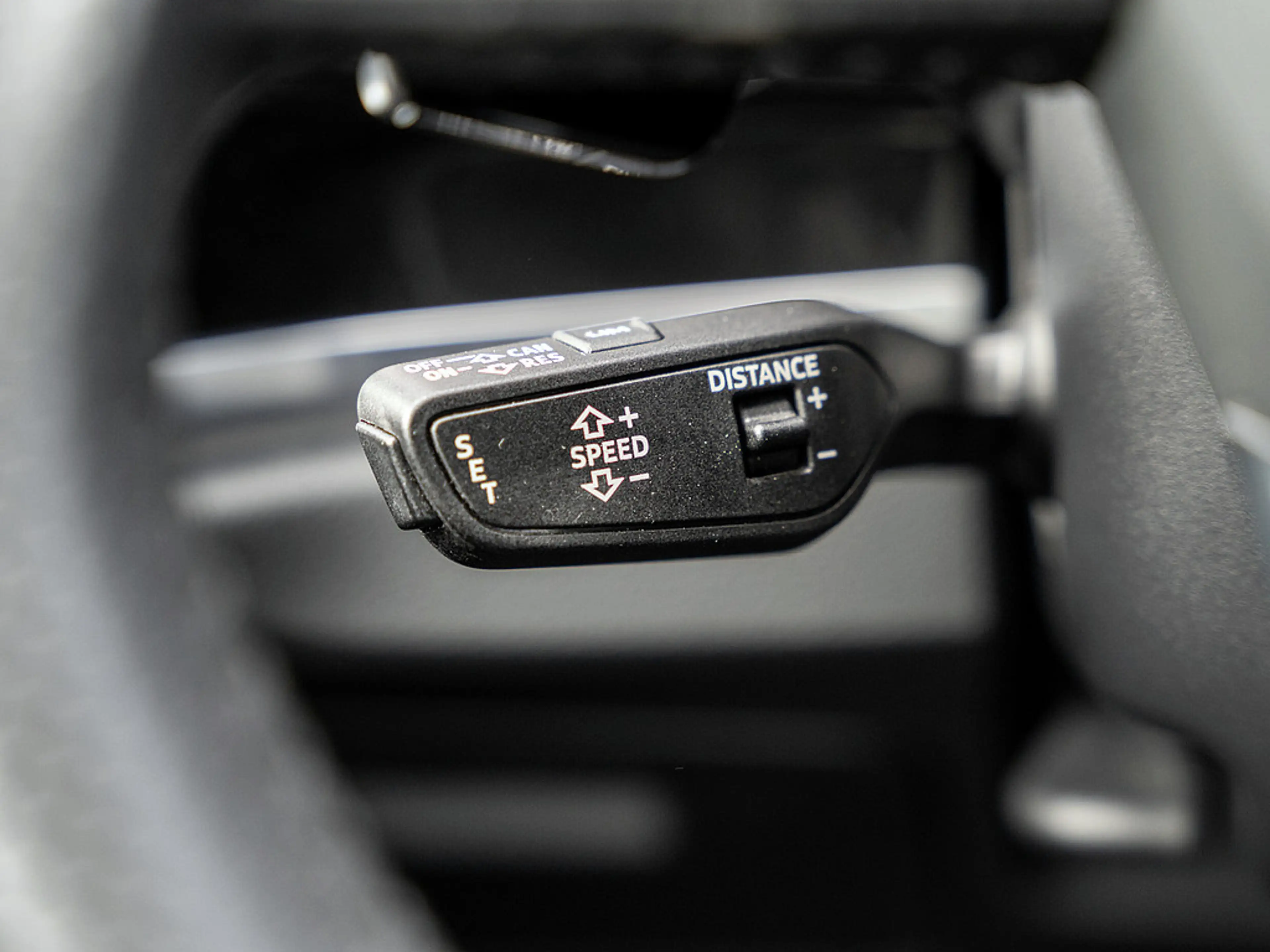 Audi RS Q3 Sportback 2.5 TFSI AHK MATRIX PANO B&O — photo 13