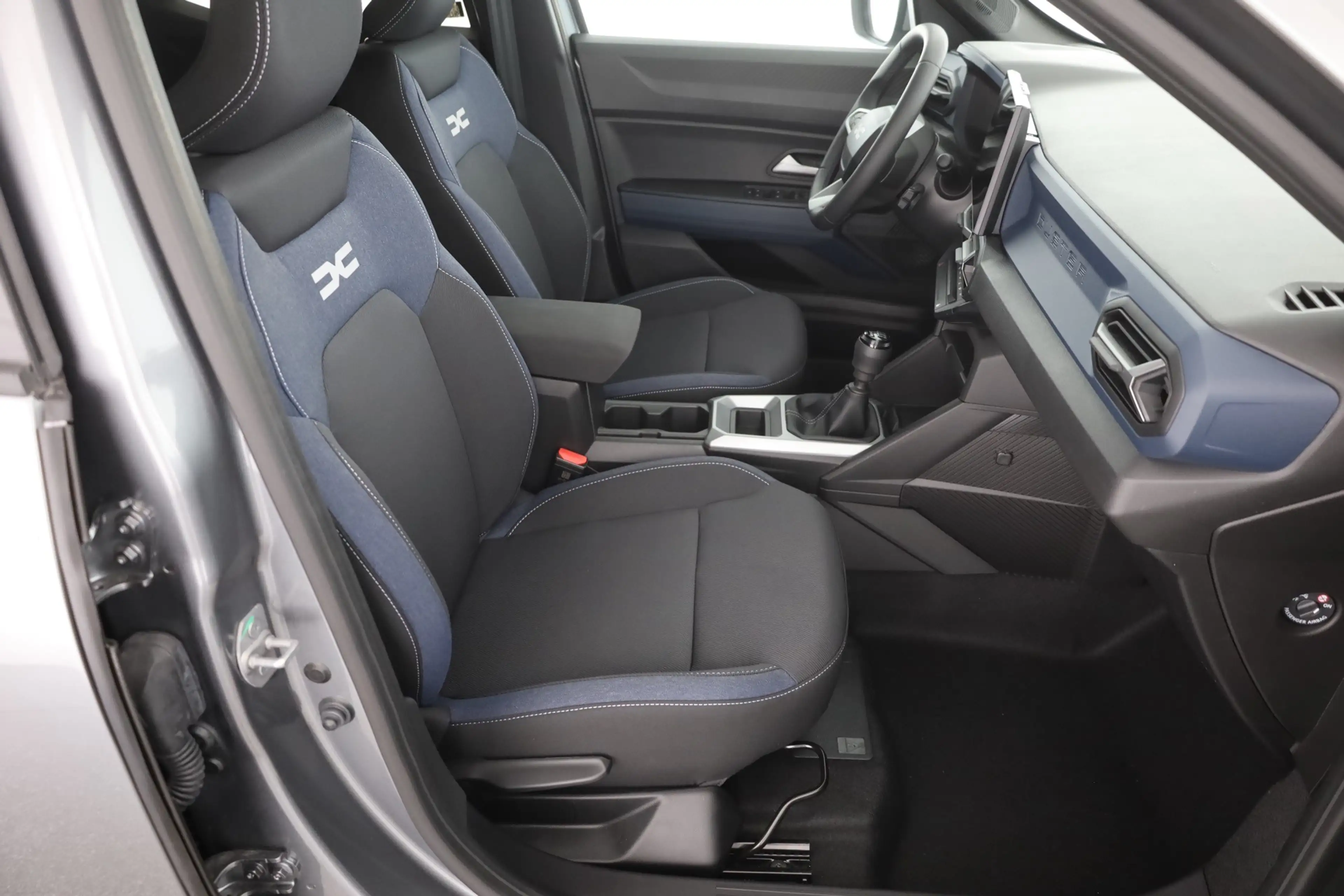 Dacia Duster Journey TCe 130 LED Kamera — photo 24