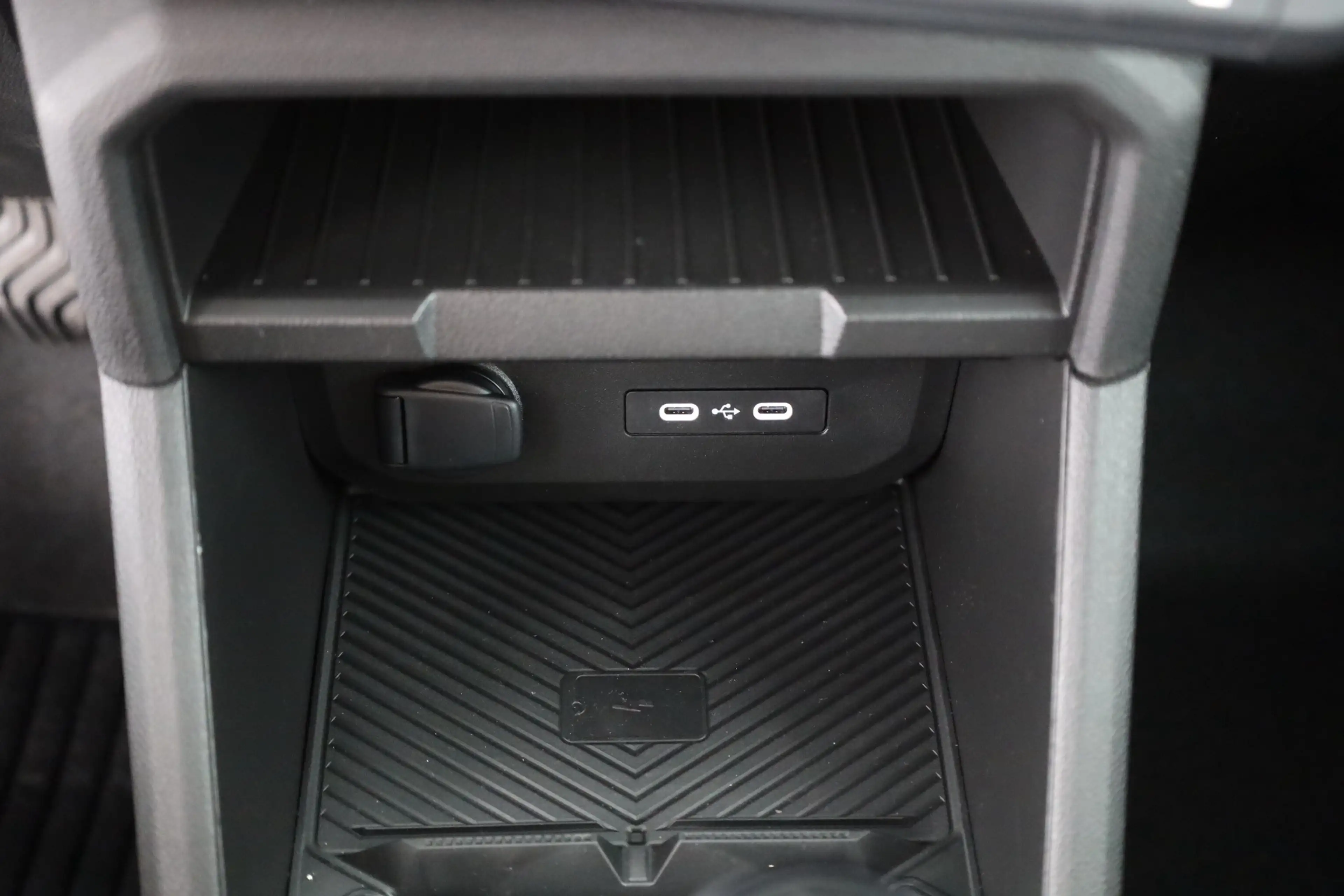 Dacia Duster Journey TCe 130 LED Kamera — photo 13