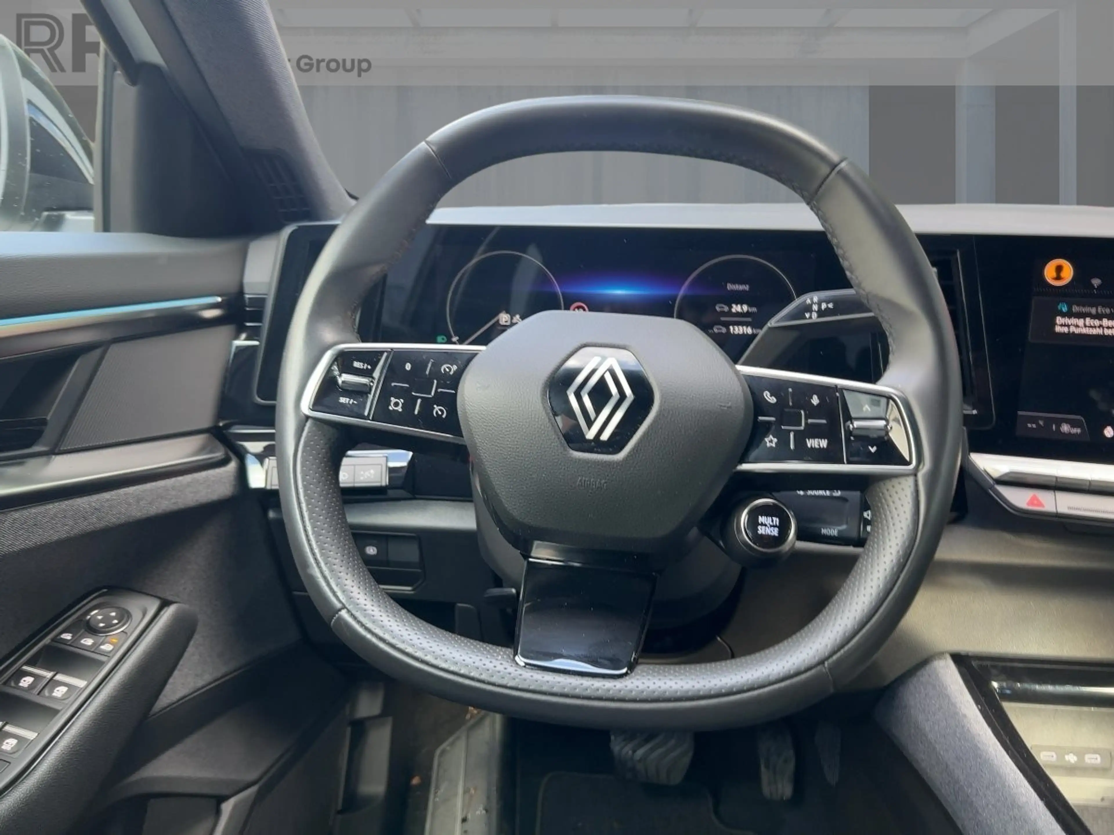 Renault Austral Equilibre Mild Hybrid 140 Automatik SHZ BT — photo 11