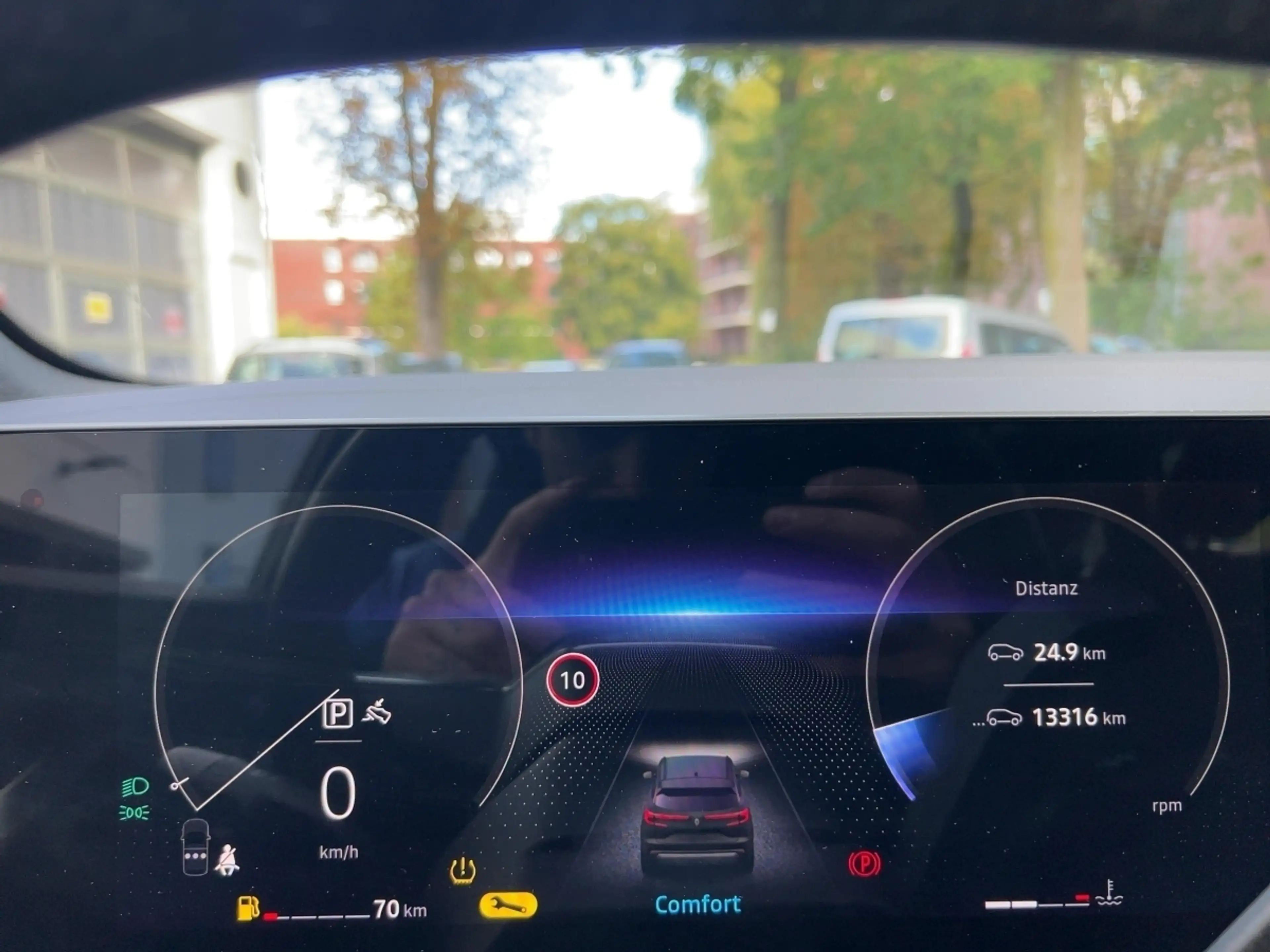 Renault Austral Equilibre Mild Hybrid 140 Automatik SHZ BT — photo 13