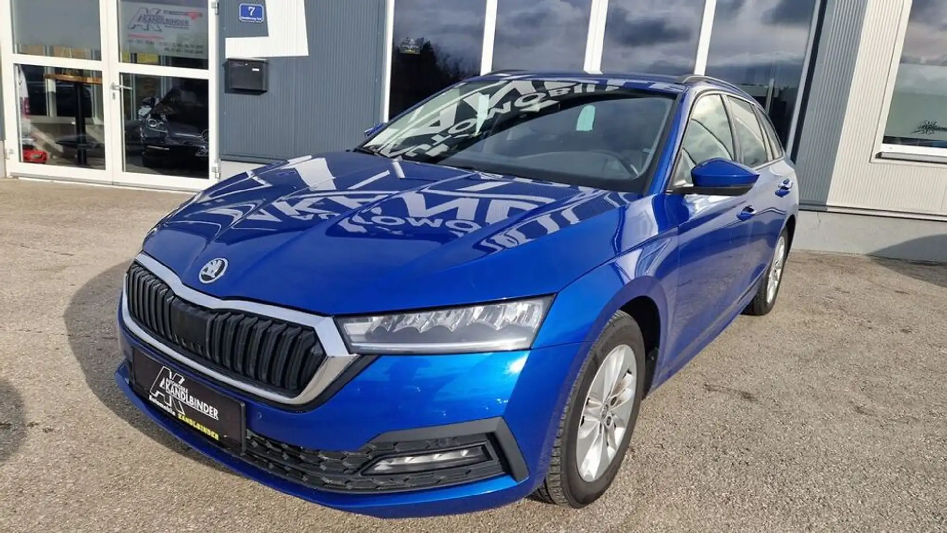 Skoda Octavia Kombi TDI ''1.Besitz'' ''AHV'' ''RW-Kamera'' Bleu - 1
