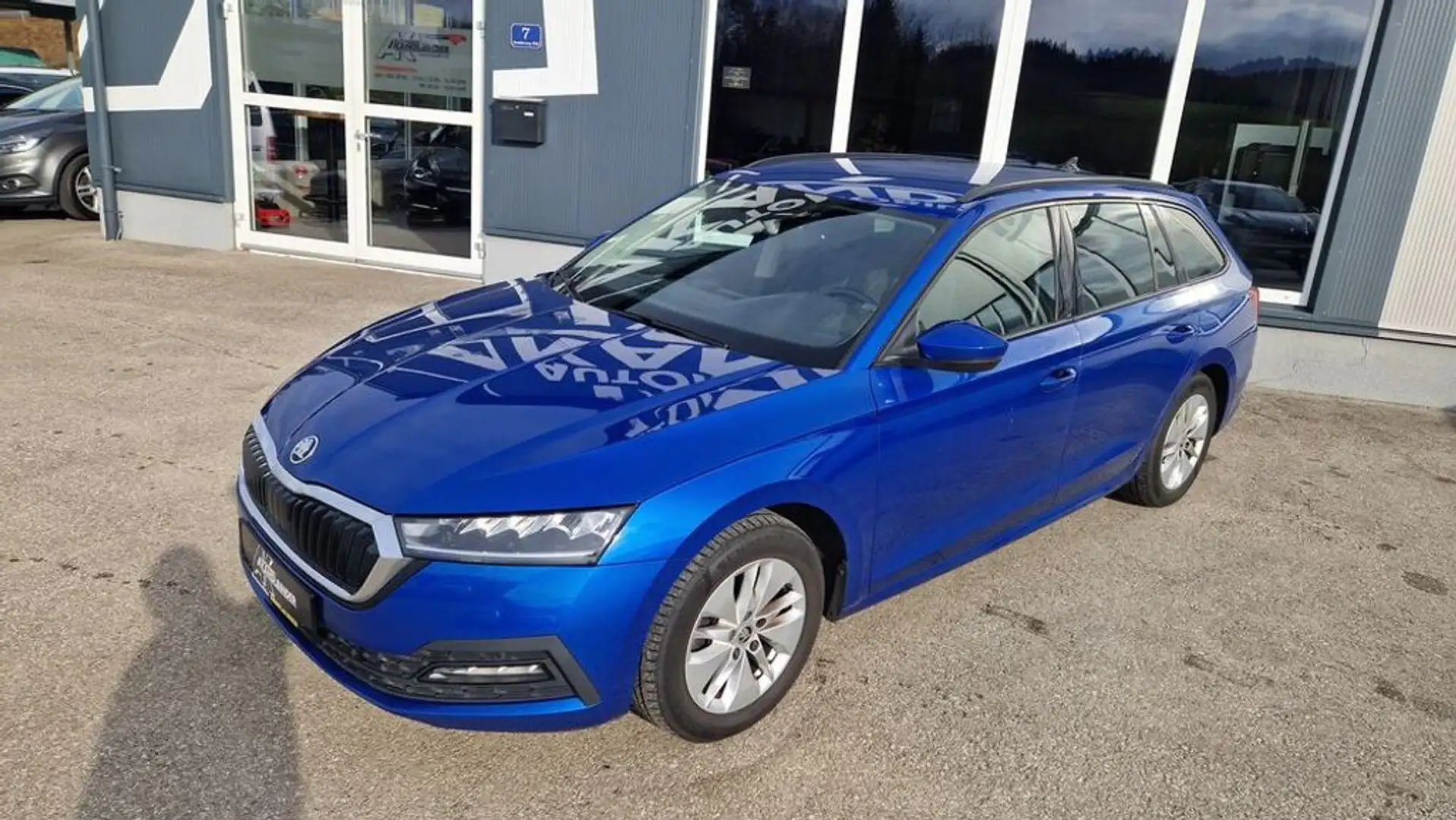 Skoda Octavia Kombi TDI ''1.Besitz'' ''AHV'' ''RW-Kamera'' Bleu - 2