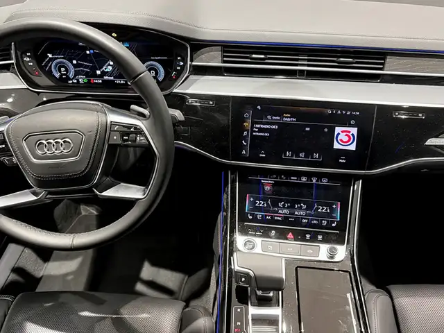 Audi A8 view 12