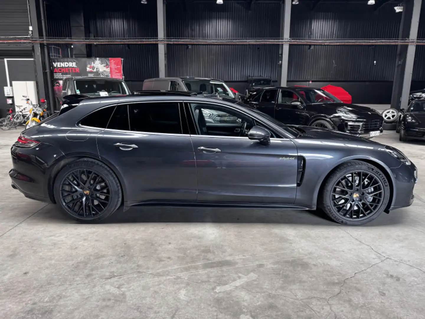 Porsche Panamera (971) 3.0 V6 462CH 4 E-HYBRID EURO6D-T 19CV - 2