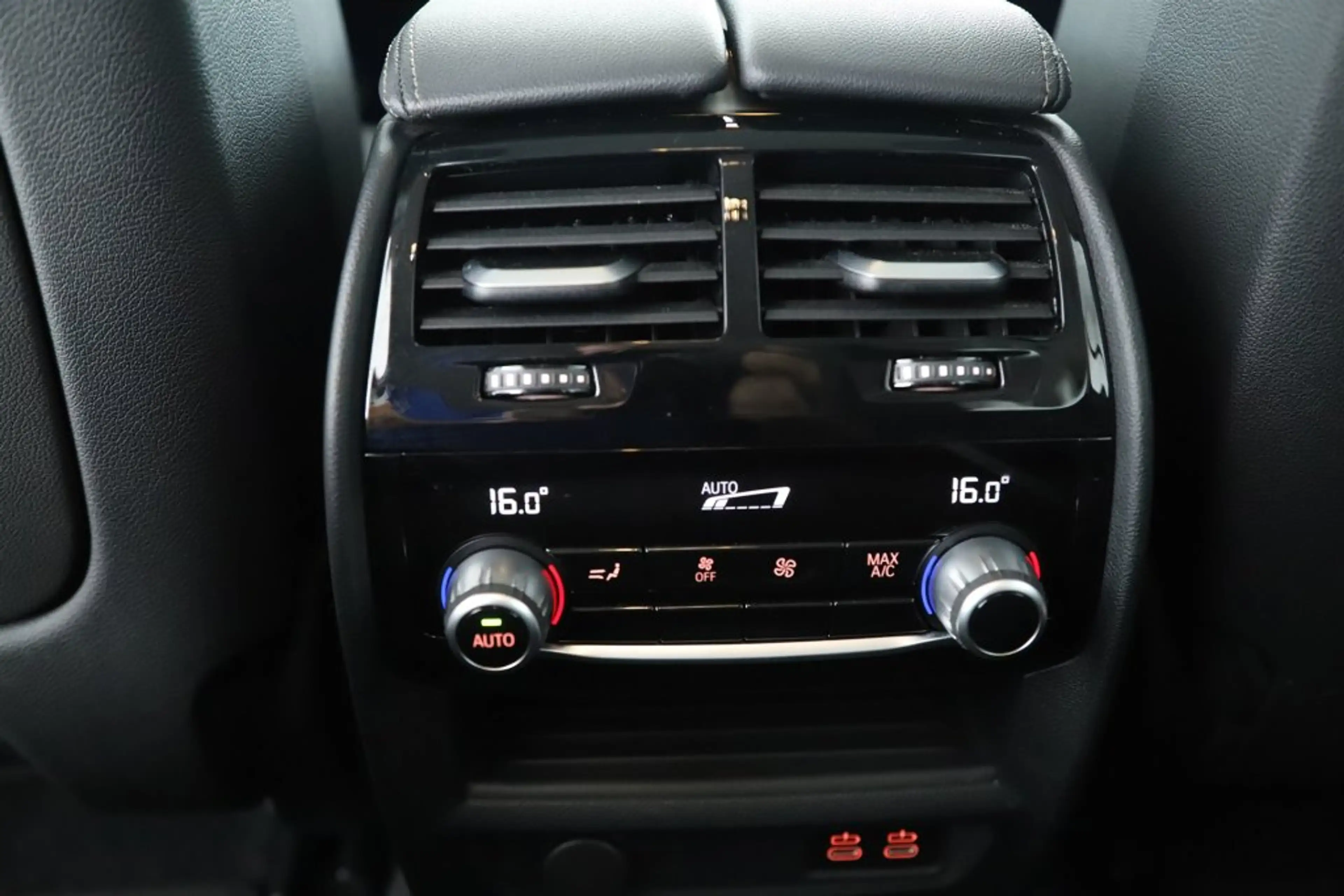 BMW 530 e xDrive Touring Aut. NAVI LEDER SHADOW LED — photo 13