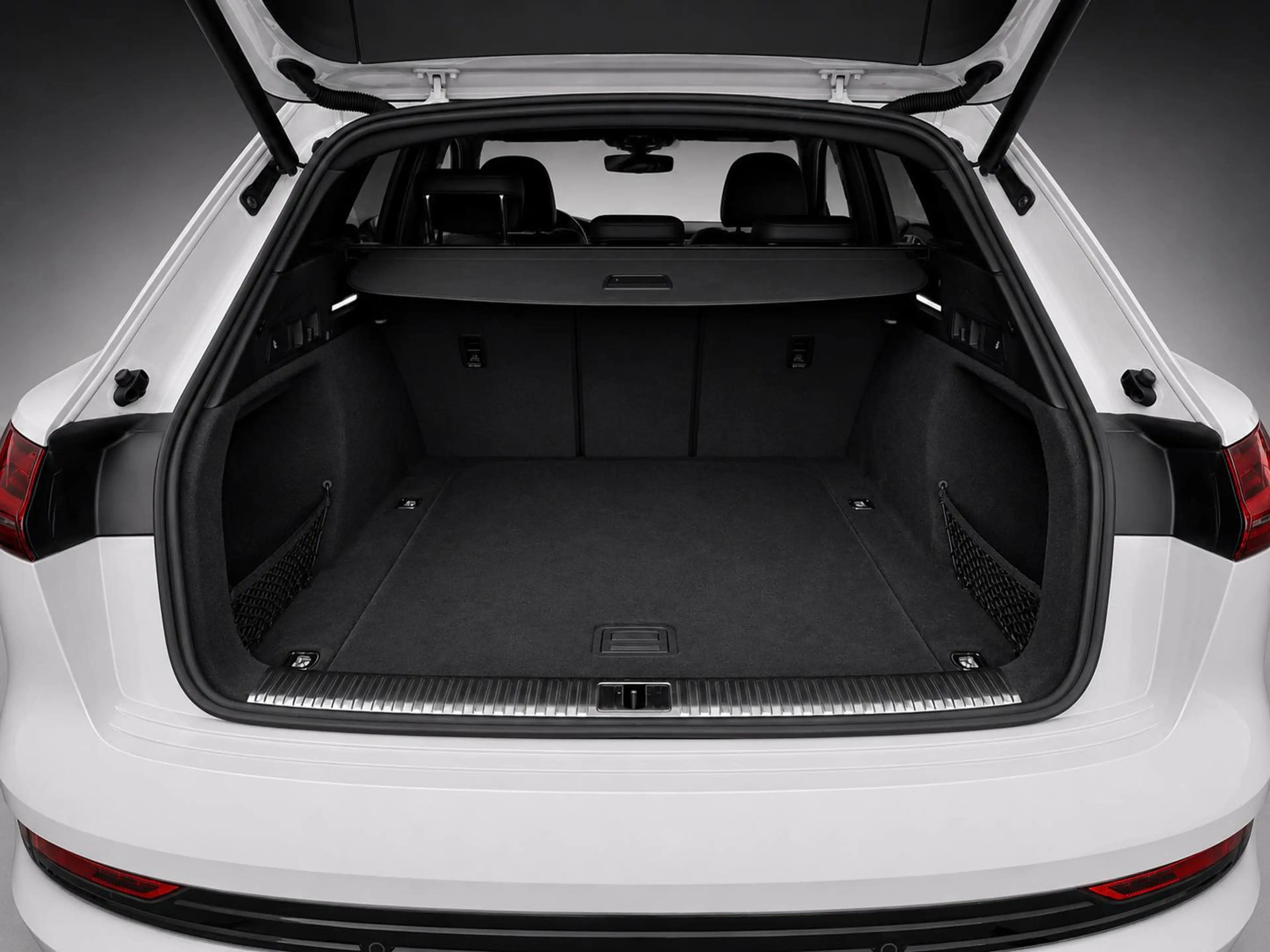 Audi e-tron 50 quattro Launch edition Black 71 kWh| ACC|AppleC — photo 13