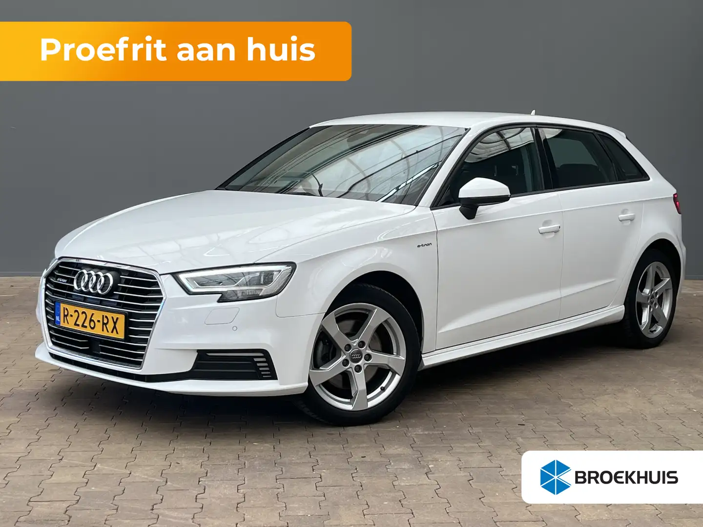 Audi A3 Sportback 1.4 e-tron Sport Wegklapbare Trekhaak | Blanco - 1