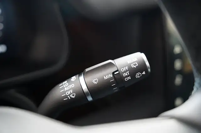 Land Rover Defender 110 D200 AWD X-Dynamic SE Aut. Ansicht 23