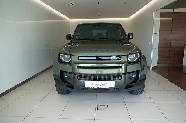 Land Rover Defender 110 D200 AWD X-Dynamic SE Aut. Ansicht 2