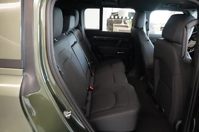 Land Rover Defender 110 D200 AWD X-Dynamic SE Aut. Ansicht 10