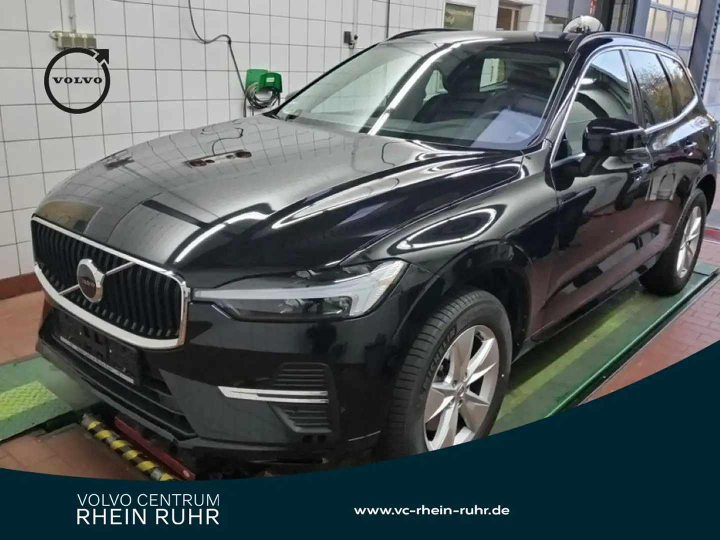 Volvo XC60 B4 Core+WINTERPAK+AHK+RFK+DAB+NAVI+LM18+FAP Gris - 1