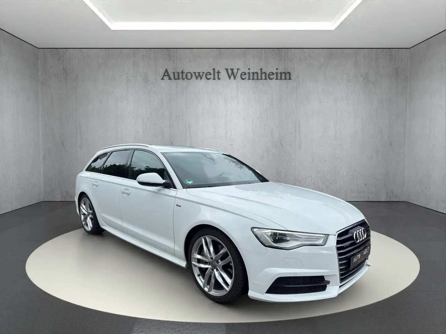 Audi A6 °AVANT°3.0 TDI°QUATTRO°3XS-LINE°XENON°KAM°BOSE Weiß - 1