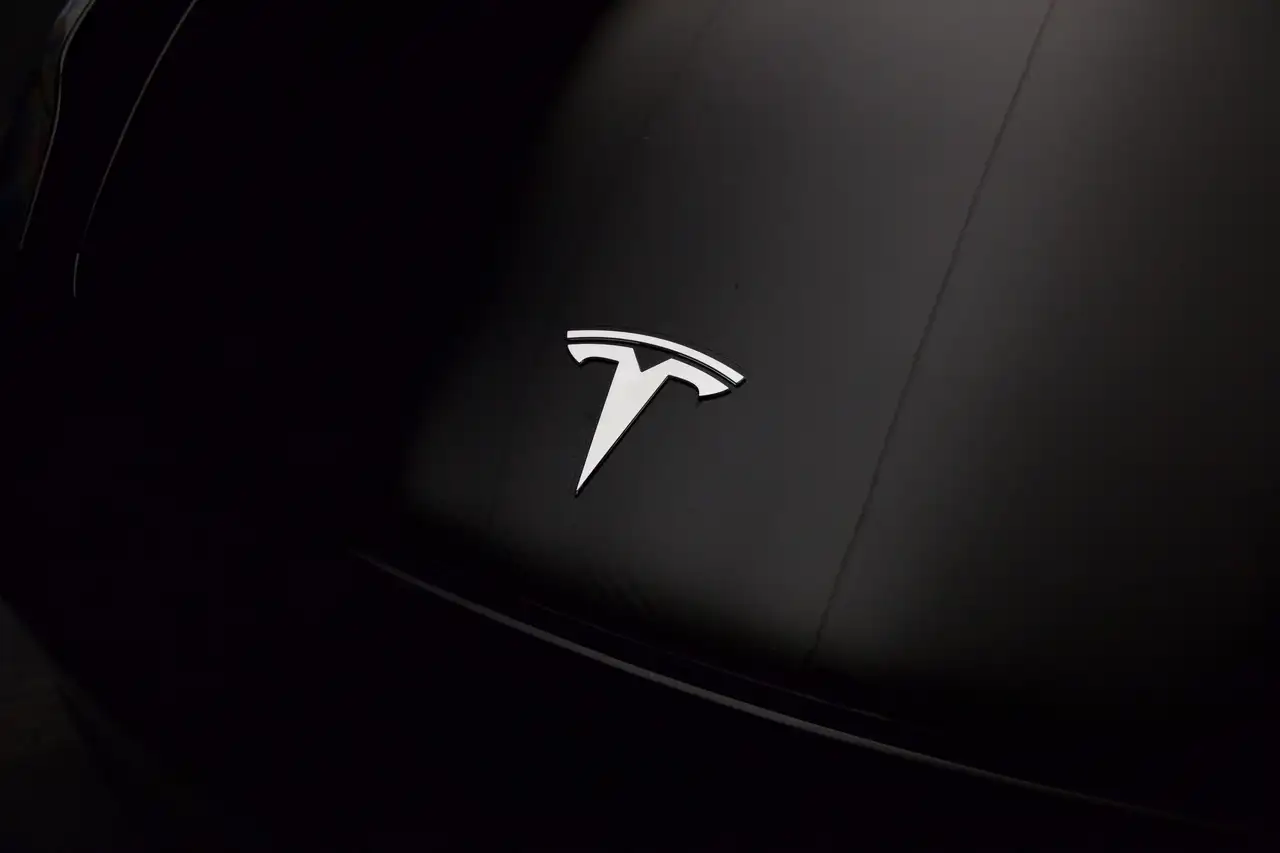 Tesla Model 3 fotografie Tesla Model 3