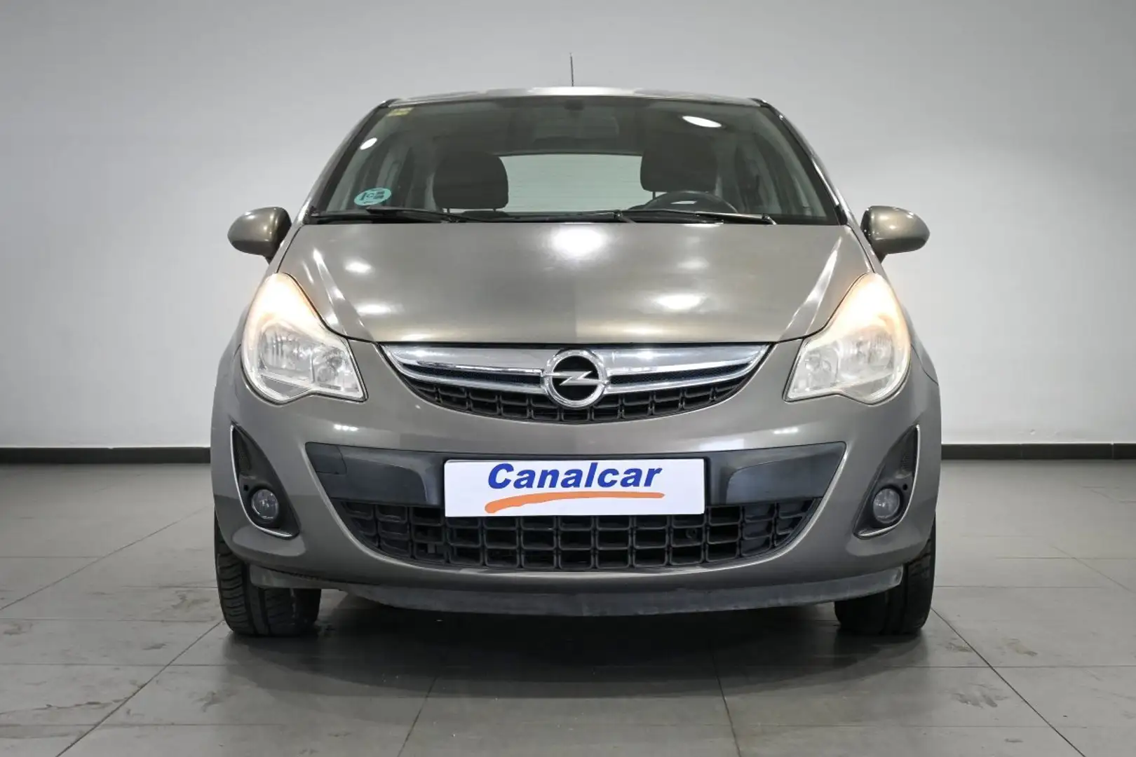 Opel Corsa 1.2 Selective S&S Grijs - 2
