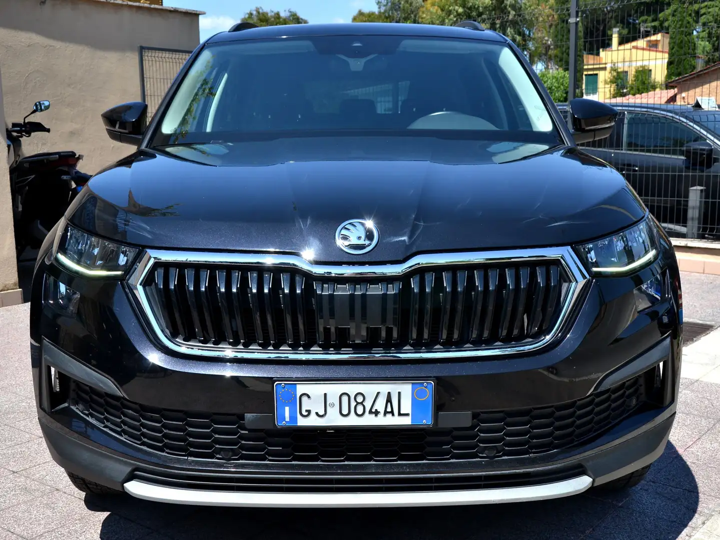 Skoda Kodiaq 2.0 tdi Executive dsg 7p 150cv *Unipro'-Km Certi* Nero - 2