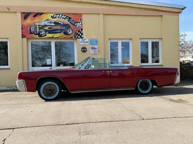 Lincoln Continental Continental 4 Door Cabriolet # Scheunenfund#