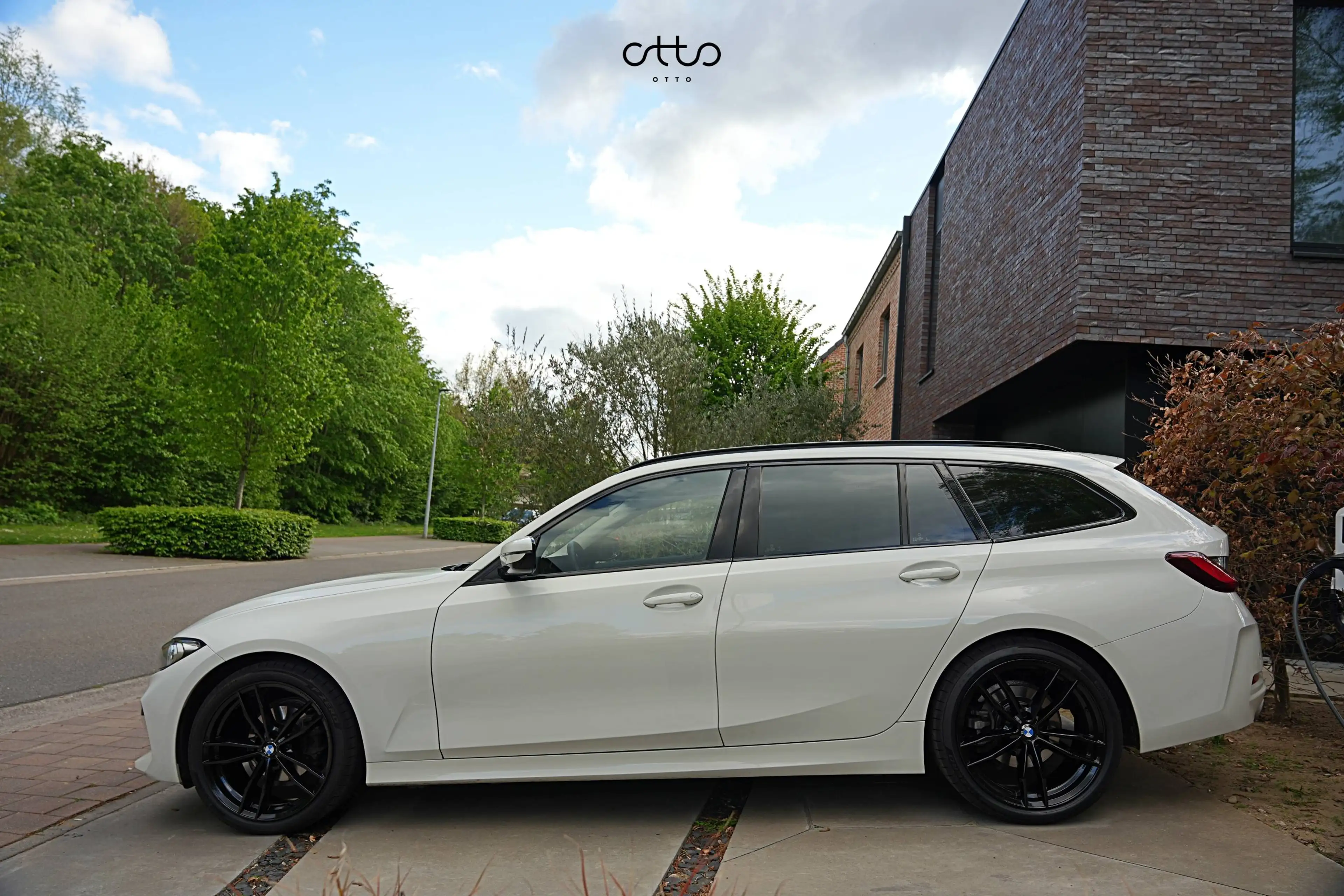 BMW 318 iA Touring Facelift ShadowLine/WideScreen/CarPlay — photo 5