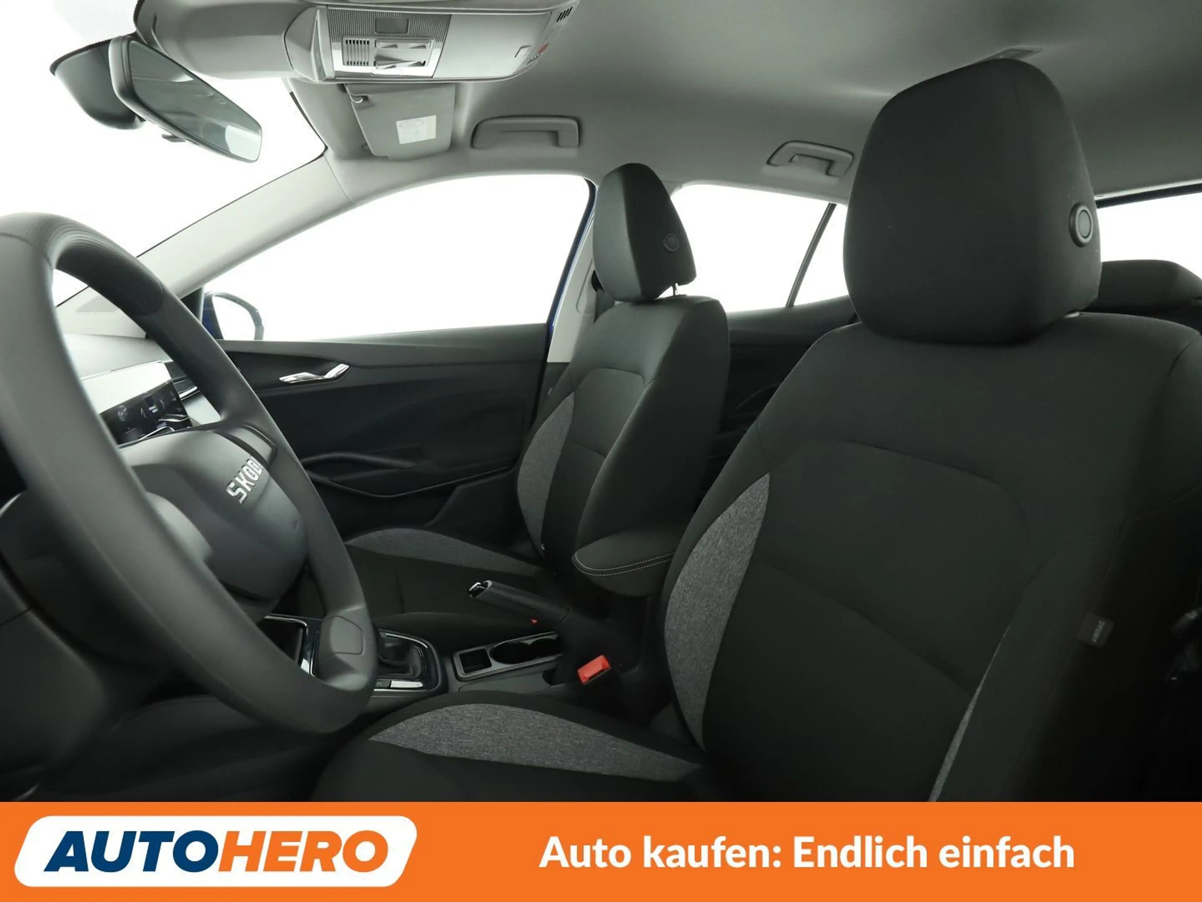 Skoda Fabia 1.0 MPI Essence — photo 10