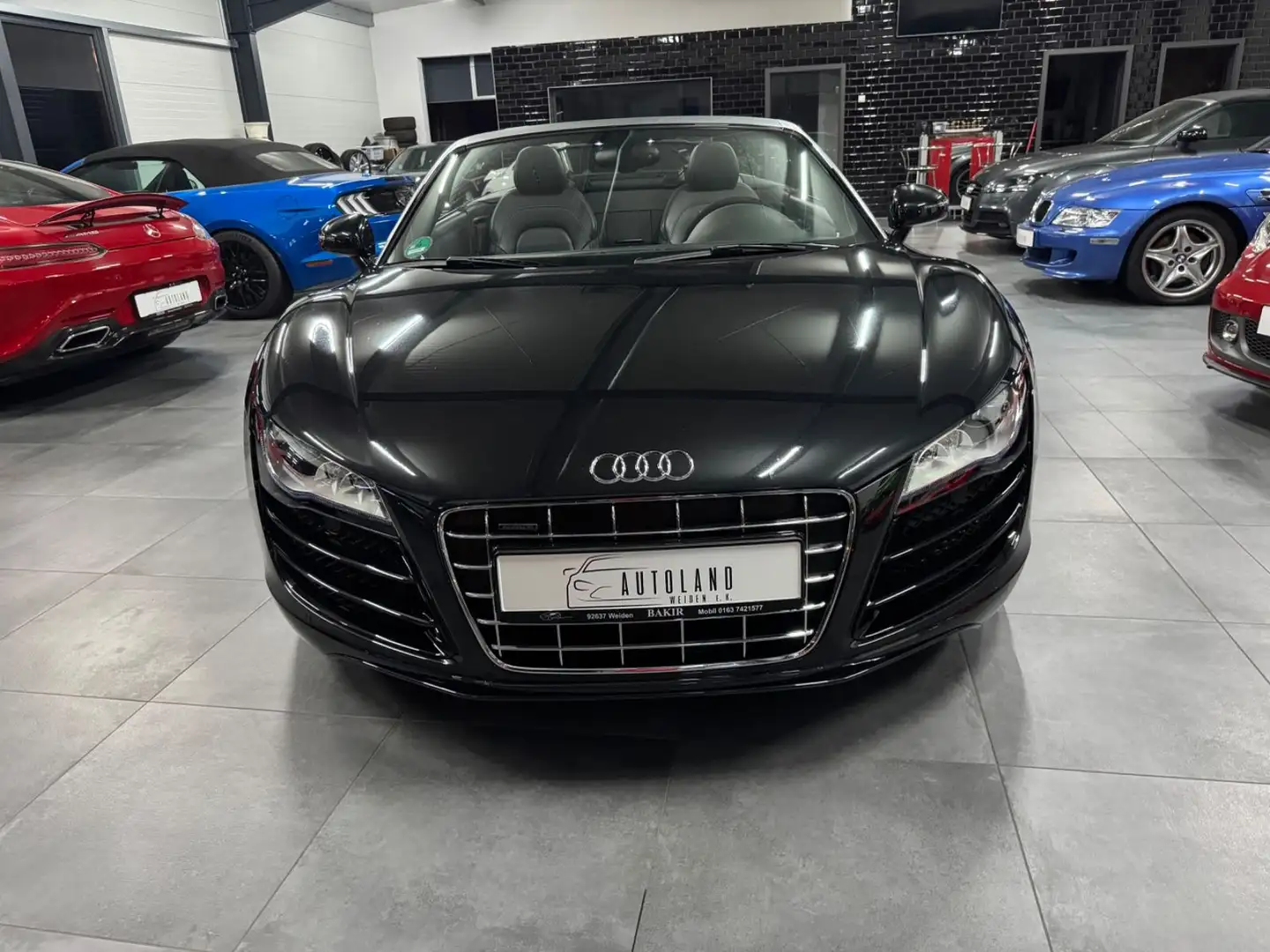Audi R8 Spyder 5.2 FSI quattro-Audi Exclusive-Keramik Schwarz - 2