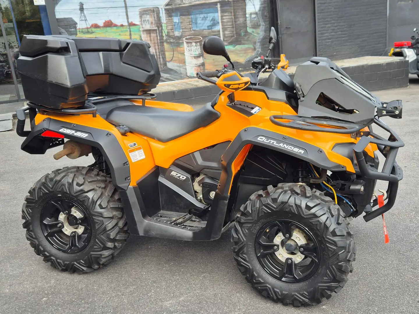 Can-Am Outlander 570 - 1
