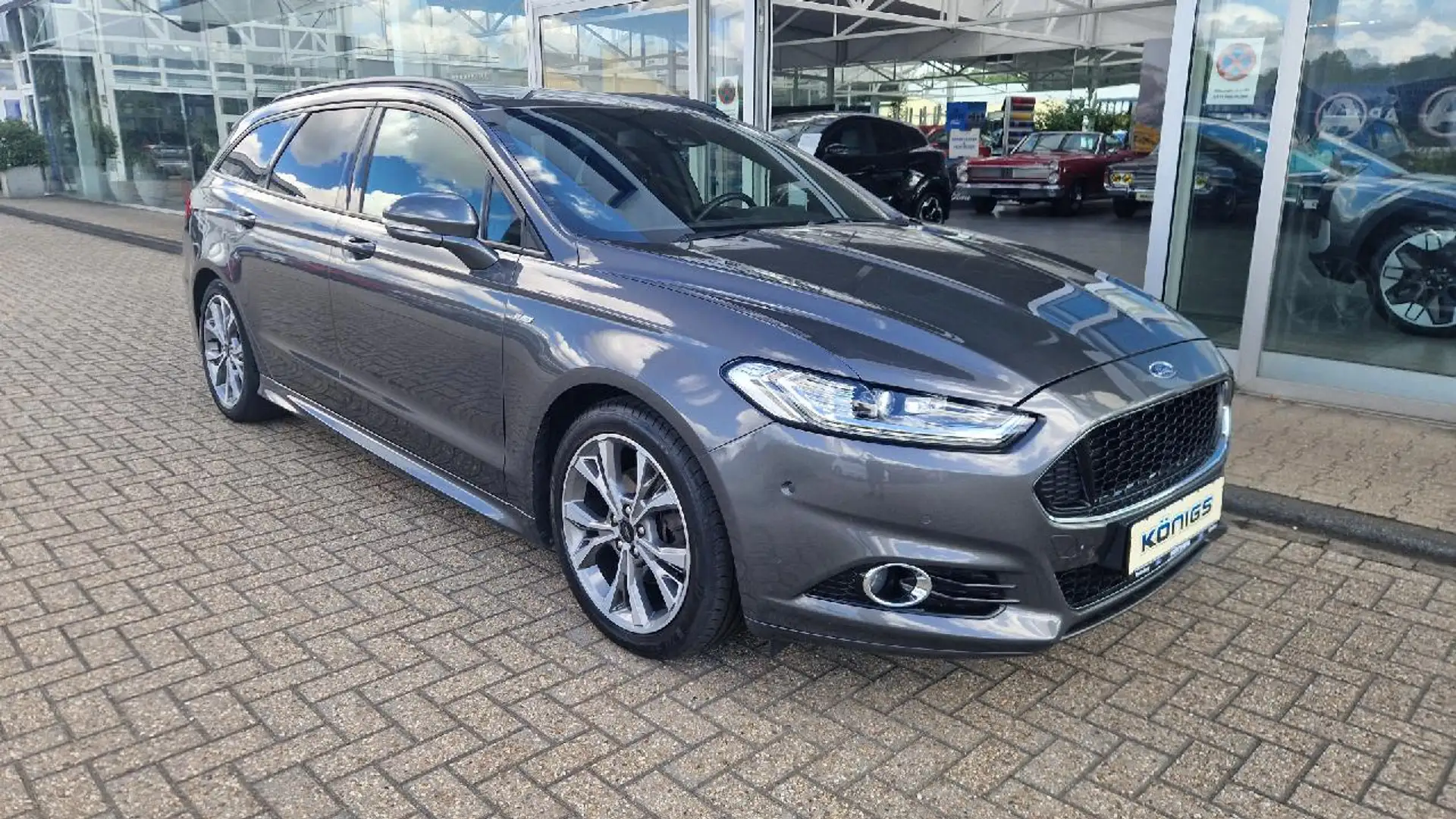 Ford Mondeo ST-Line Grijs - 2
