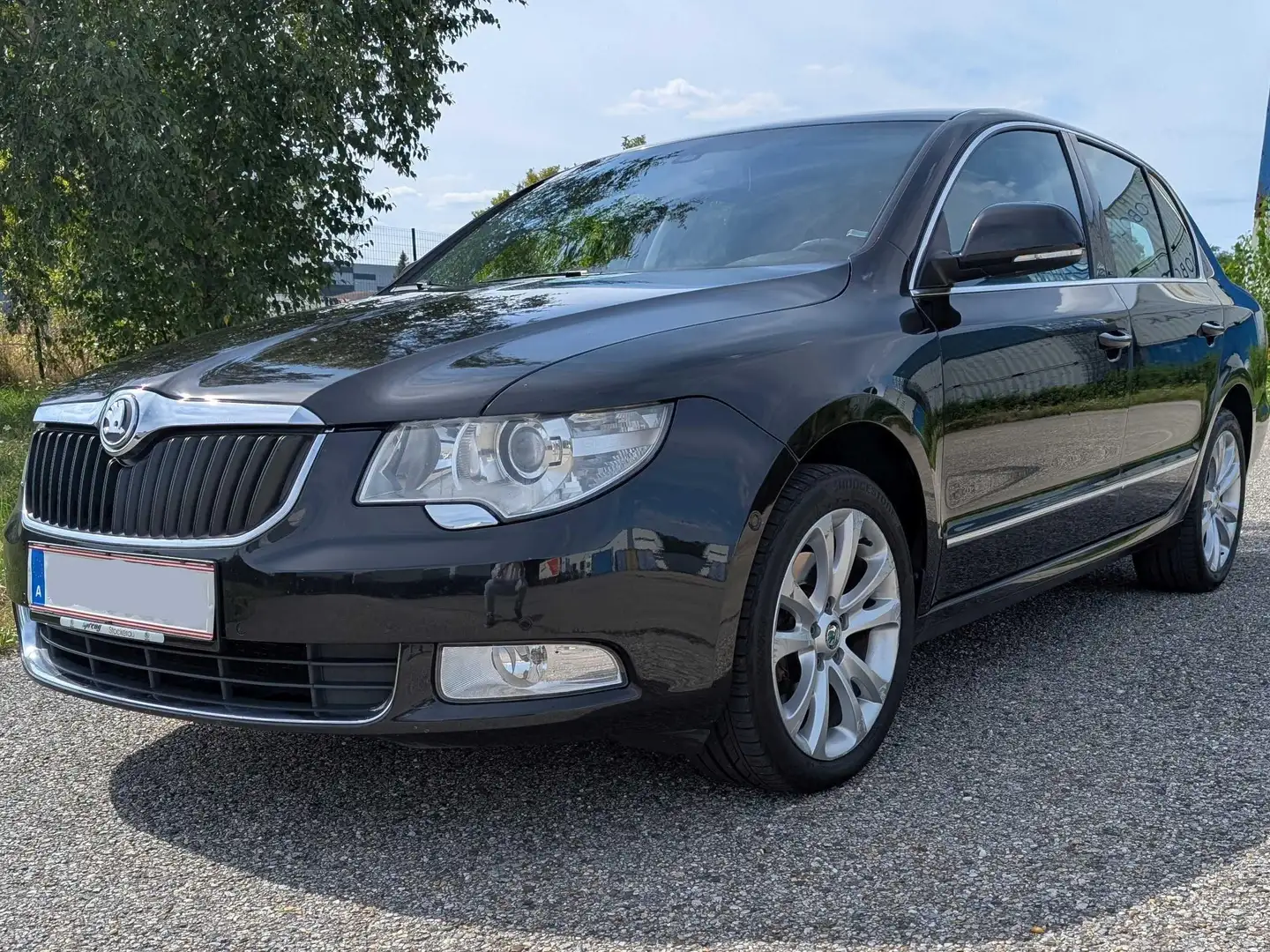 Skoda Superb Superb Elegance CR 2,0 TDI DPF DSGElegance Negru - 1