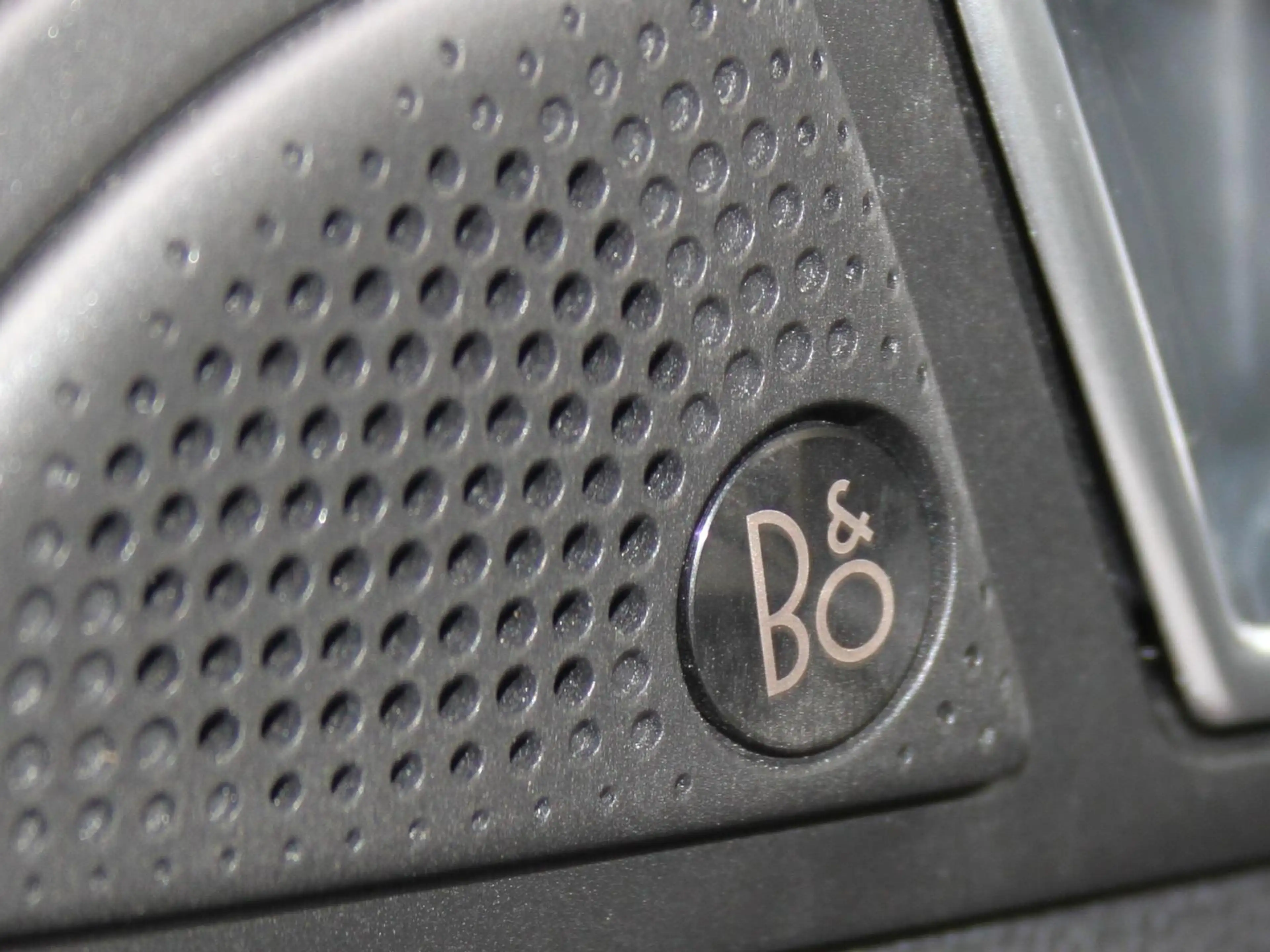 Ford EcoSport 1.0 ST-Line LED Navi Kamera B&O 1.Hand — photo 12
