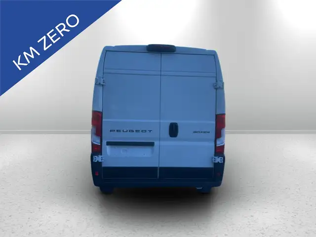 Peugeot Boxer view 6