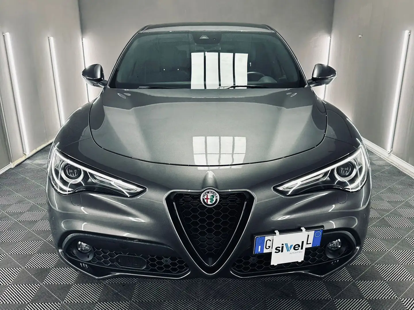 Alfa Romeo Stelvio 2.2 Ti Q4 190cv auto Gris - 2