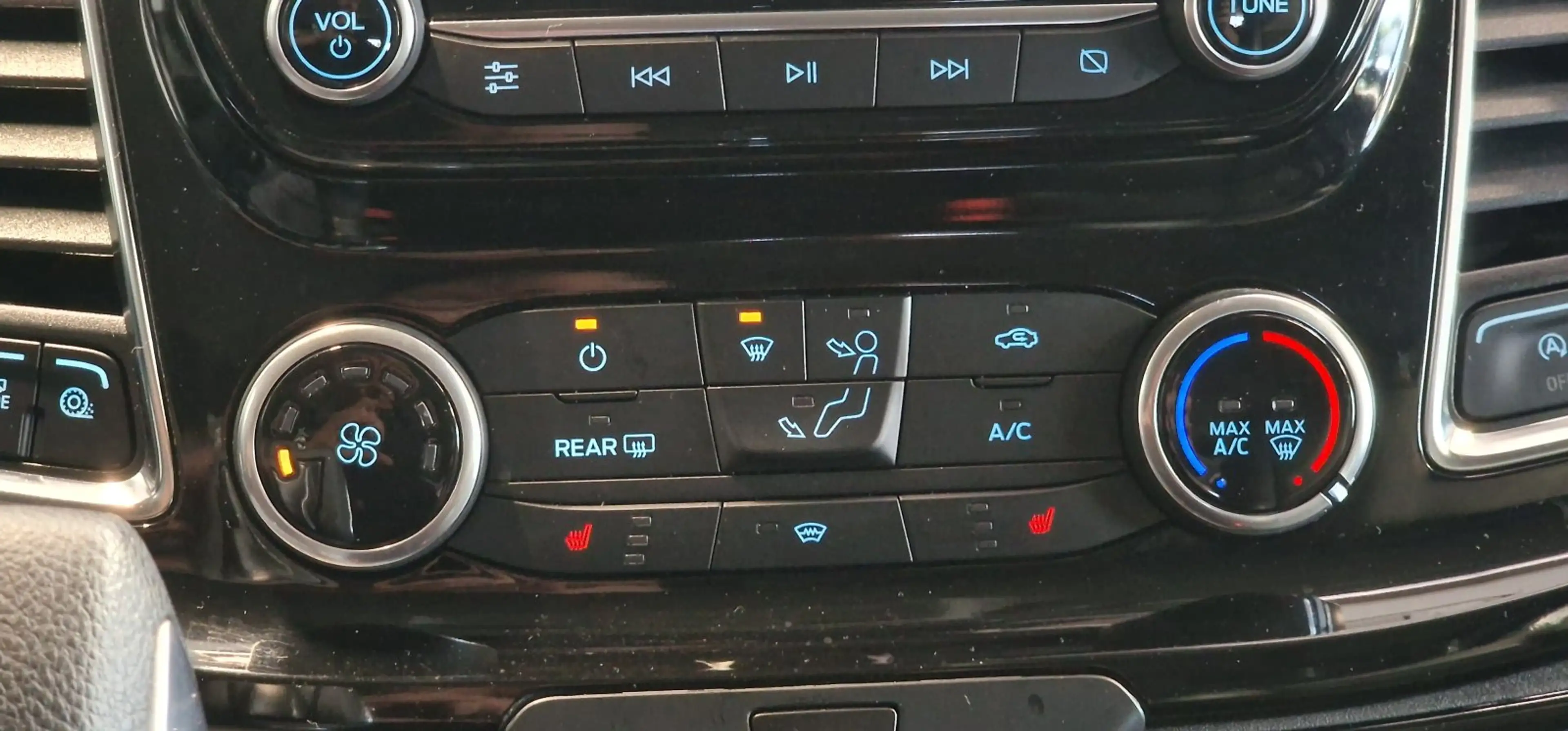 Ford Tourneo Custom SPORT 8-Sitzer L2 Shuttlebus Trend 1-Hand Aut. — photo 18