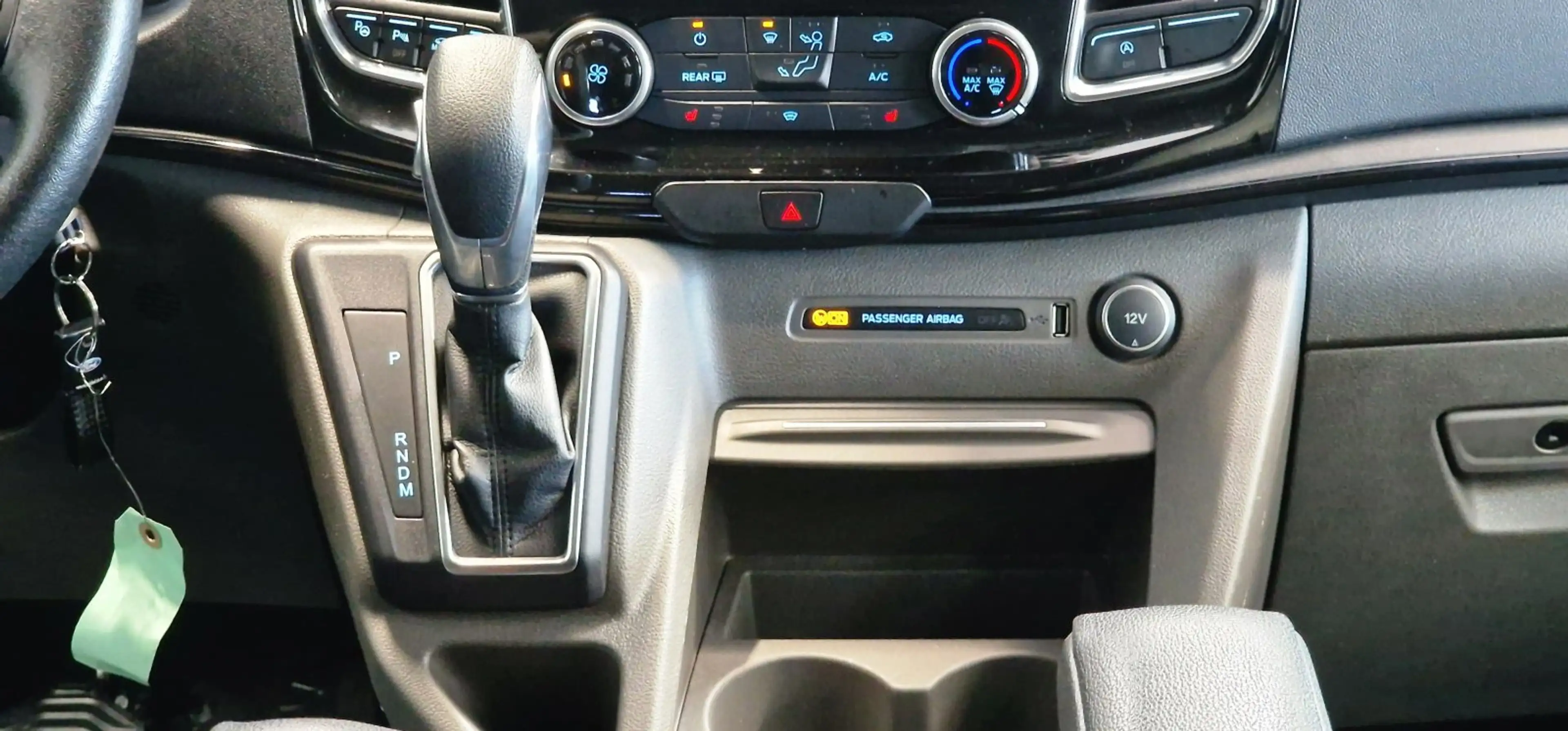 Ford Tourneo Custom SPORT 8-Sitzer L2 Shuttlebus Trend 1-Hand Aut. — photo 15