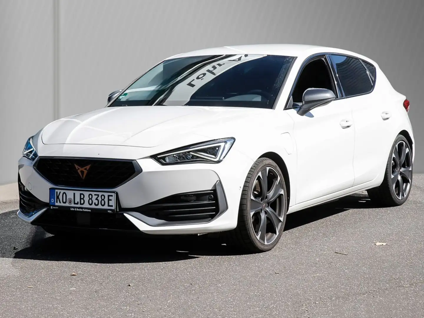 CUPRA Leon 1.4 TSI DSG VZ e-Hybrid Weiß - 2